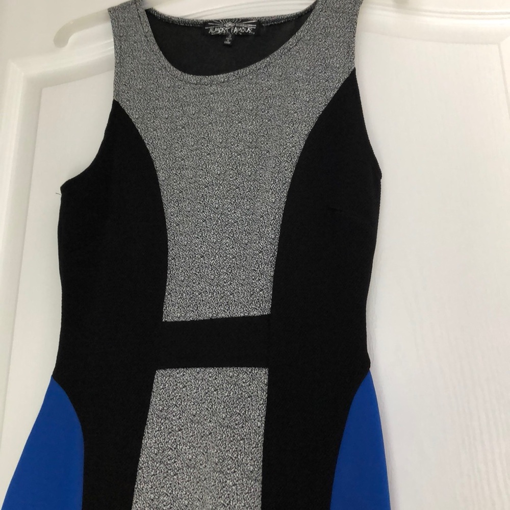 Dress - Picture 3 of 3